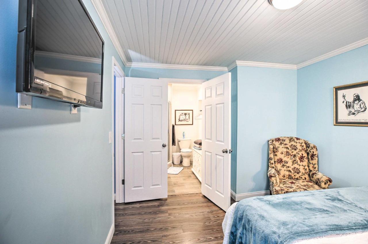 Apartment Updated With Kitchen! Williamstown