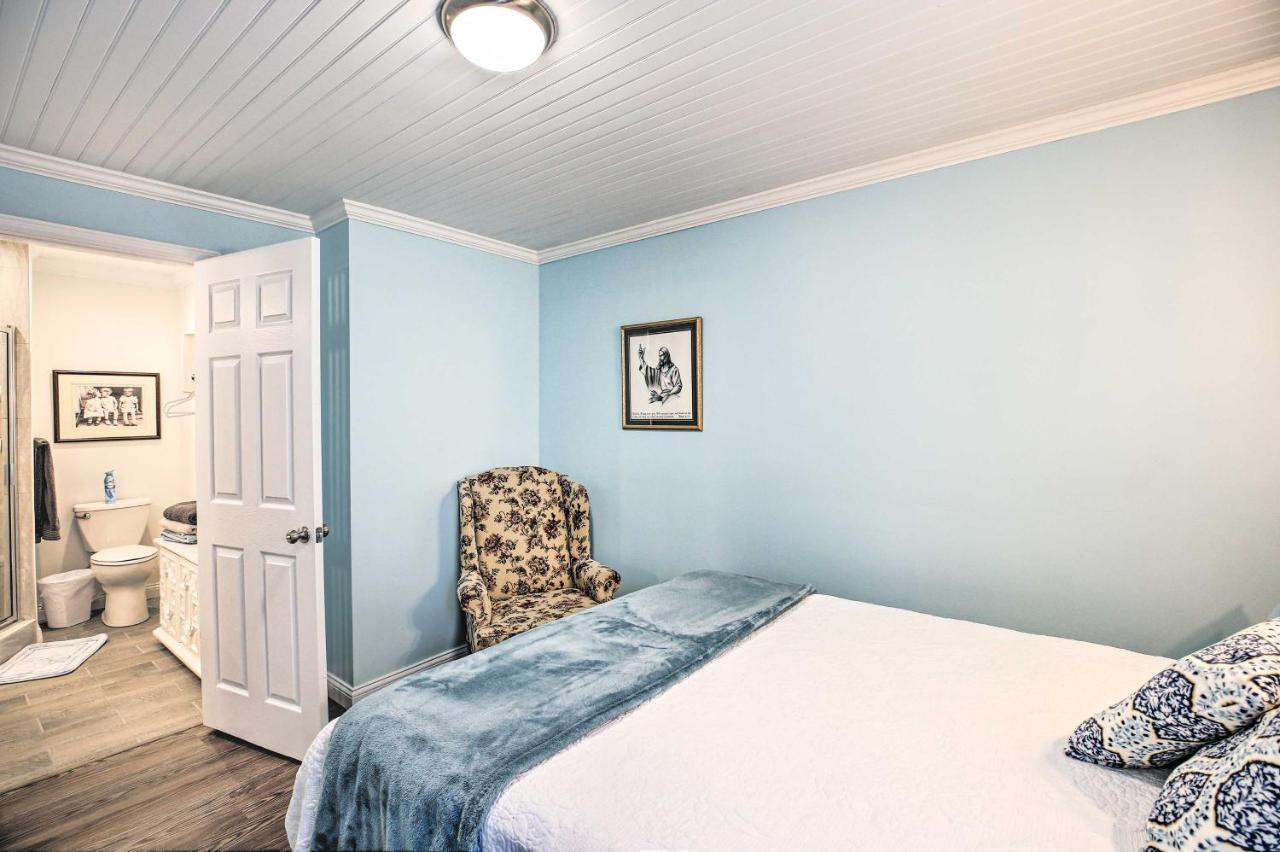 Updated With Kitchen! * Williamstown